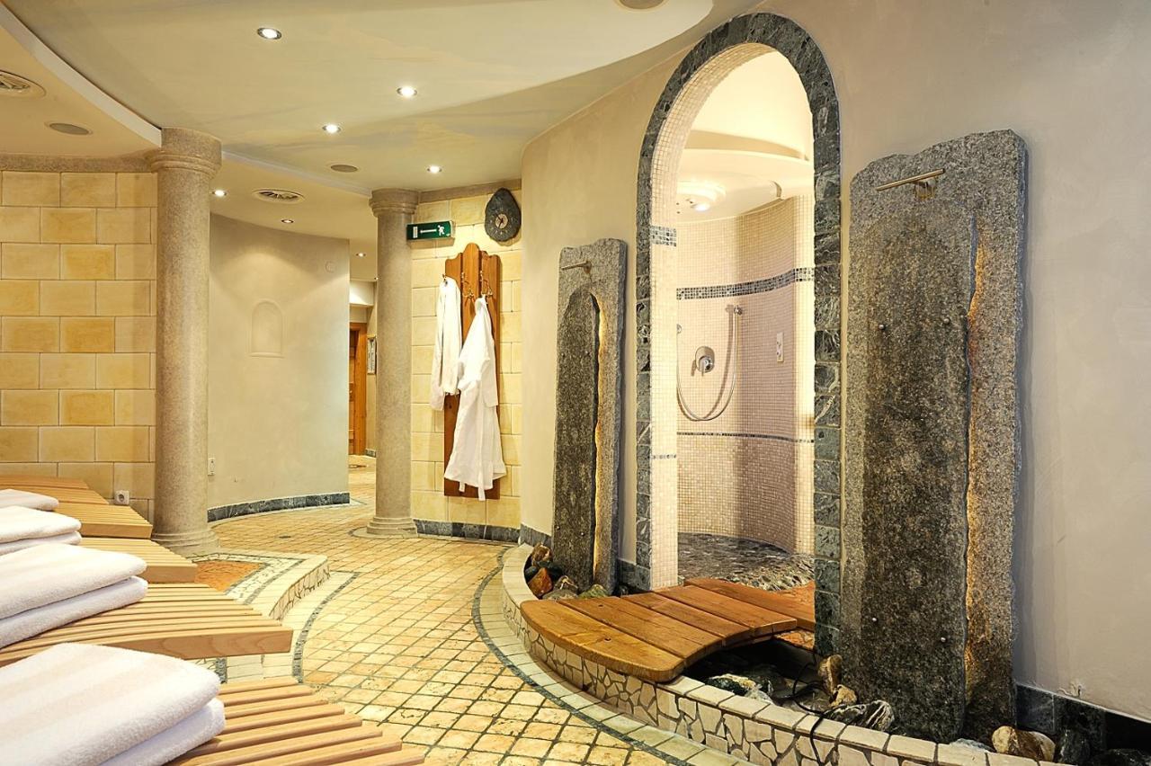 Sporthotel Almhof Ischgl Luaran gambar